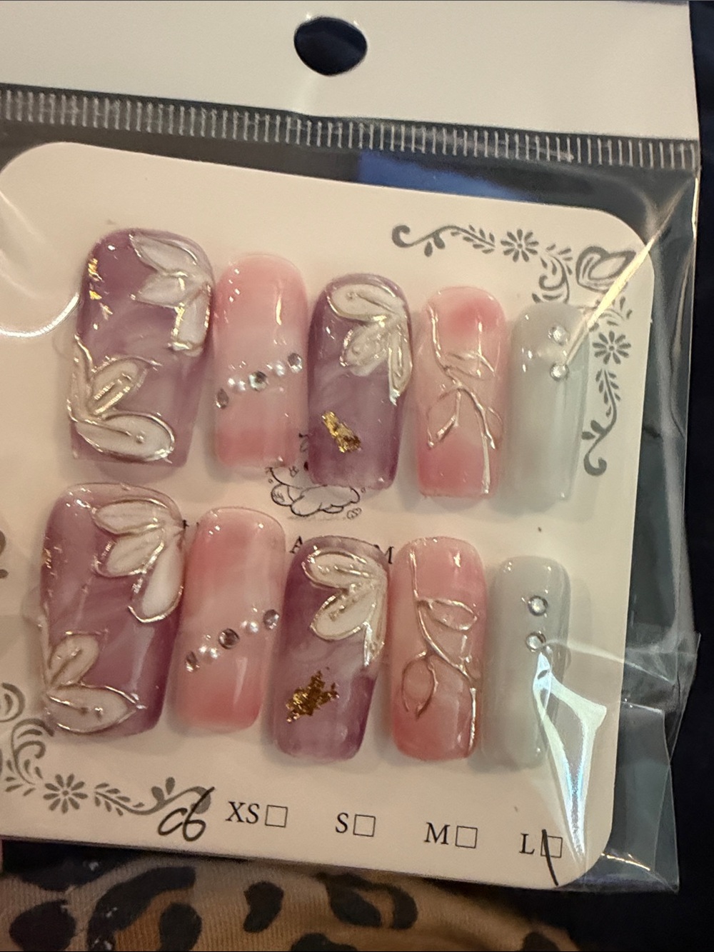 Elegant Pink & Purple handmade acrylic Floral Press-On Nail Set - Picture 4 of 4